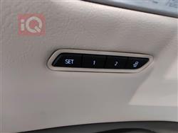 کادیلاک XT5
